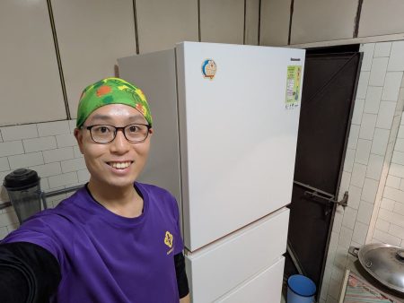雖然冰箱壞掉造成一些困擾，但換了新冰箱還是很開心的😁